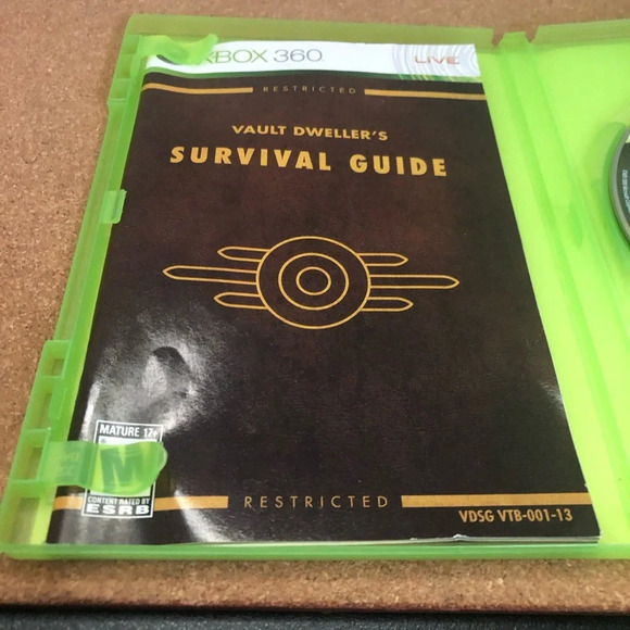 5/$25 Fallout 3 XBOX 360 Video Game 2008 NOT  Tested Used Disc Booklet Case - Picture 8 of 8